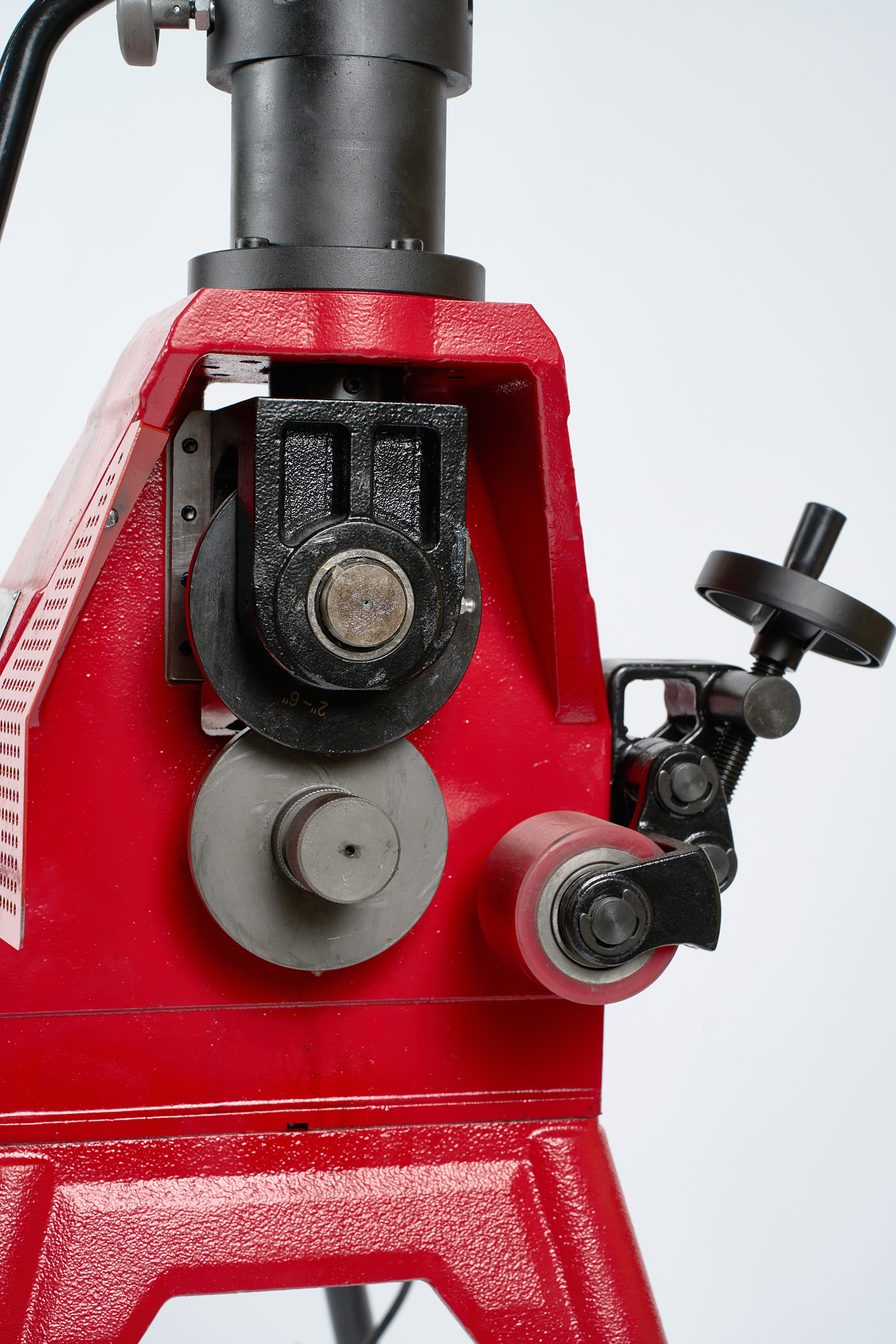 Гидравлический желобонакатчик G12D (1"-12")