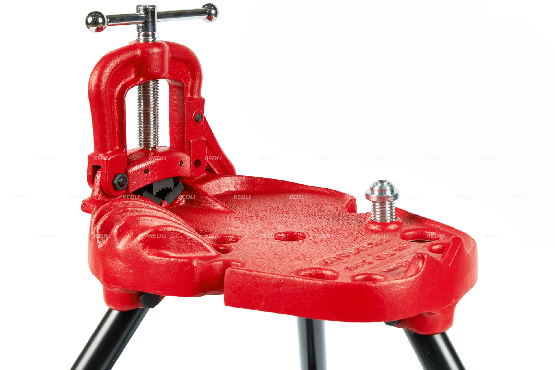 Переносные откидные тиски на треноге 1/8" - 2 1/2"